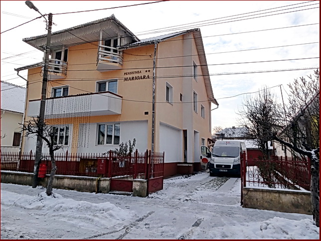 De belle rencontre dans cette pension De belle rencontre dans cette pension