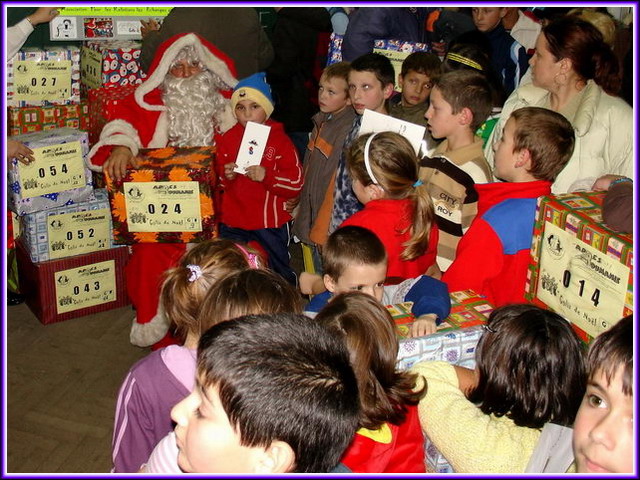 A l'cole Eliade, plus de 70 enfants ont t gts par l'association.