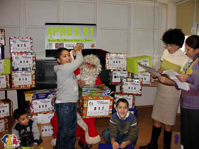 Nous voil  CRAIOVA  o plus de 100 colis seront distribus aux enfants de la Protection de l'Enfance.