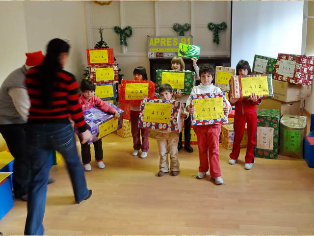 Les enfants des appartements de Craiova.