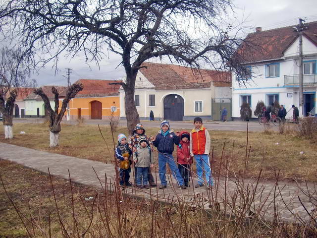  Le village trs pauvre de Brateiu.