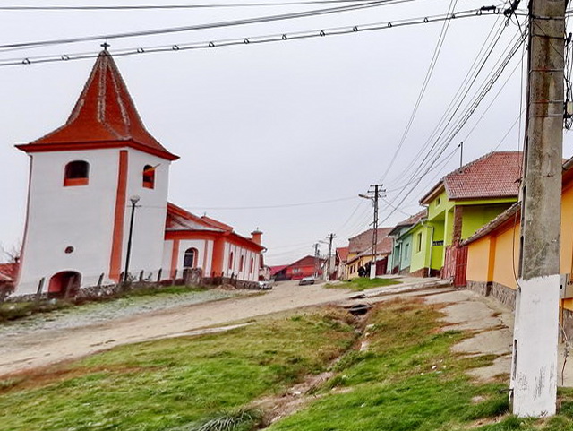  Vendredi 6 : de Medias, en route pour Craiova  travers les Carpates. Des villages typiques et des charettes que nous pouvons pas rsister de prendre en photo pour vous.