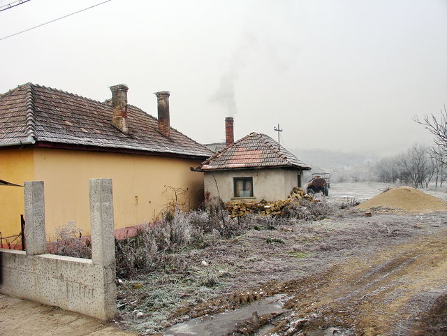  Le climat est plutt froid dans cette rgion, mais cela n'empche pas les coutume de perdurer . 