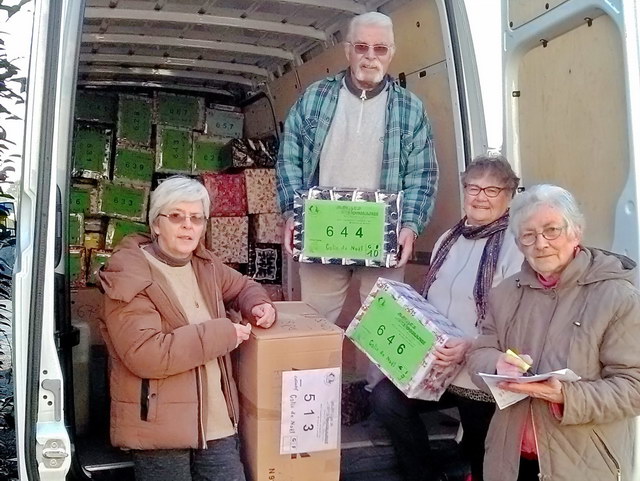 Chargement du fourgon le jeudi 29 dcembre.